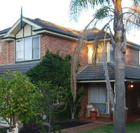 Cutmore Cottages - Highclaire House - Accommodation Australia