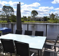 Cypress Drive Town House - Local Tourism