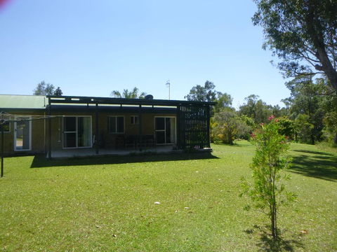 Dad & Alice's Place - Accommodation Australia 2