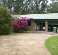 dad  alice's place - Accommodation Australia