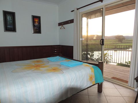 Daintree Riverview Lodges - Local Tourism 3