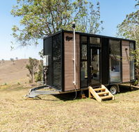 Dam It Getaway Tiny House - Accommodation Australia