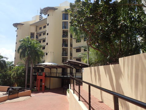 Darwin Deluxe Apartments - Accommodation Australia 3
