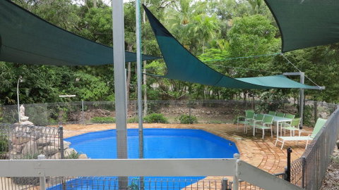 Del-Haven Opposite Alma Bay - Accommodation Australia 3