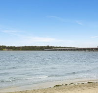 Delightful Duplex on Rose Ct Bongaree - Accommodation Australia