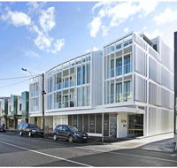 Deluxe Brighton Home in Bayside - Australia Shopping