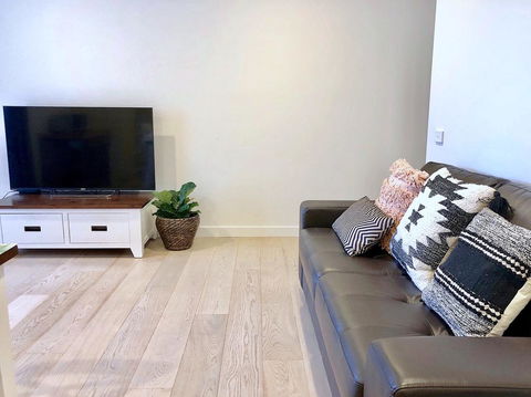 Deluxe Brighton Home In Bayside - Accommodation Australia 1