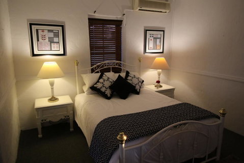 Dempster Cottage - Accommodation Australia 2