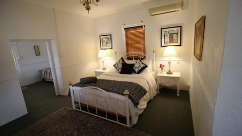 Dempster Cottage - Accommodation Australia 3