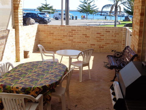 Denison Waterfront - Australia Shopping 2