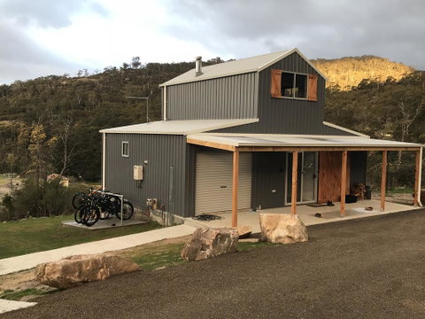Derby Digs Barn - Accommodation Australia 0