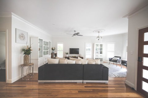 Diggers Beach Cottage - Local Tourism 3