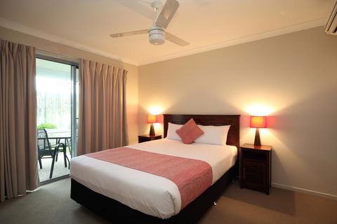Direct Hotels - Villas On Rivergum - Australia Shopping 3