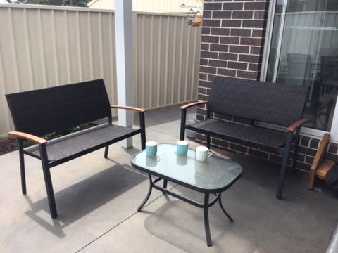 Discover Warilla - Bright And Airy Townhouse Near The Beach And Lake - Accommodation Australia 3