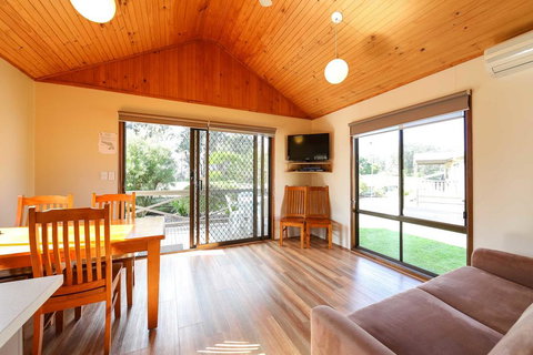 Discovery Parks - Eden - Australia Shopping 3