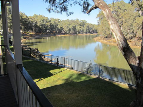 Discovery Parks - Maidens Inn, Moama - Accommodation Australia 0