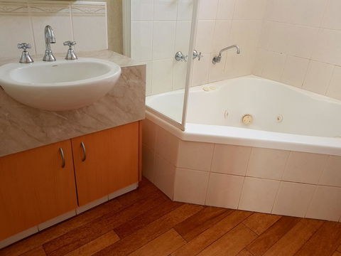 Discovery Parks - Moama West - Accommodation Australia 2