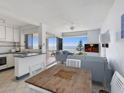 Dolphin Court 4 - Local Tourism 0