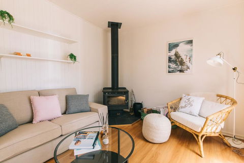 DOVESTONES BY THE SEA - INVERLOCH - Accommodation Australia 0