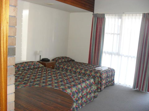 Downtown Motel - Local Tourism 1