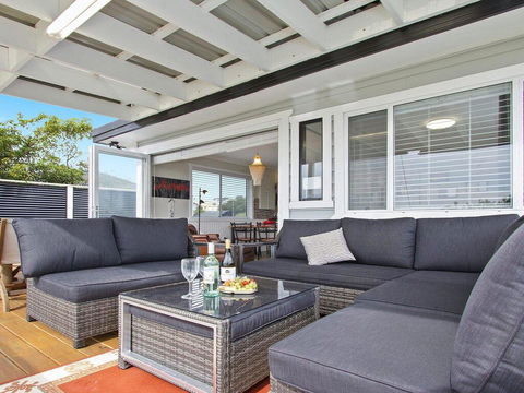 Dunkarein - 600m To Bosom Beach - Accommodation Australia 0