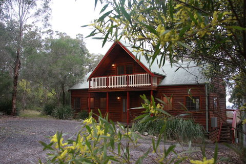 Eagleview Resort - Accommodation Australia 0