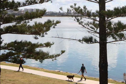 Eastbourne U4, 80 Esplanade, Golden Beach - Accommodation Australia 1