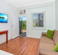 Easy Going Holiday Unit On McKenzie MK5 - Accommodation Australia