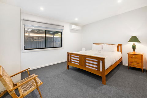 Easy Living Bayside Accommodation - Australia Shopping 3