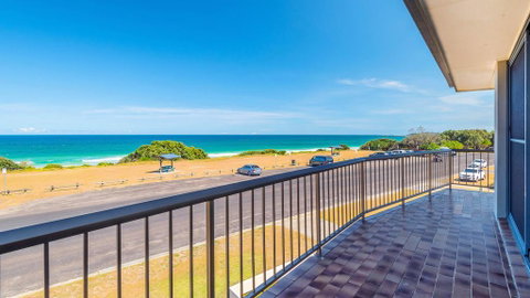 Edgewater 1 - Accommodation Australia 3