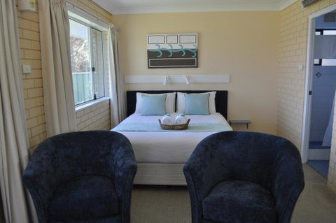 Edgewater Motel - Accommodation Australia 0