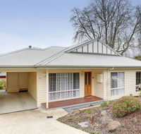 Edwards Rose - Accommodation Australia