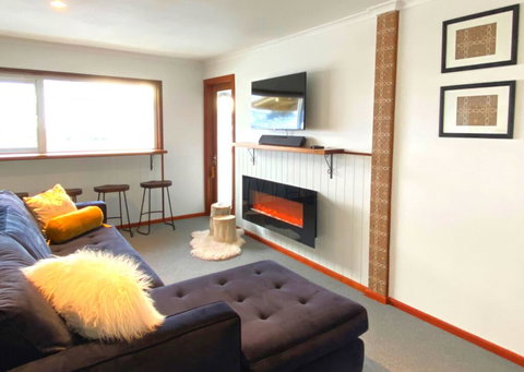 Eiger Chalet - Local Tourism 1