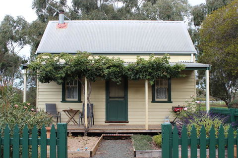 Elinike Guest Cottages - Local Tourism 3