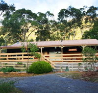 Ellimata Holiday Cottage - Accommodation Australia