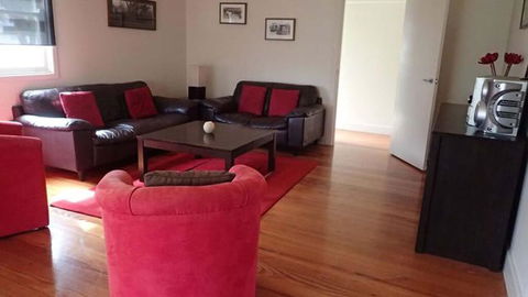 Elouera - Accommodation Australia 0