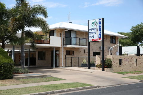 Emerald Central Palms Motel - Australia Shopping 0