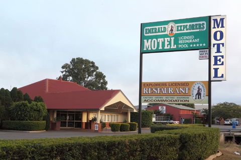 Emerald Explorers Inn - Australia Shopping 0