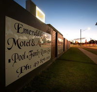 Emerald Gardens Motel  Apartments - Australia Shopping
