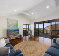 Emerald Seas Beach House - Accommodation Australia