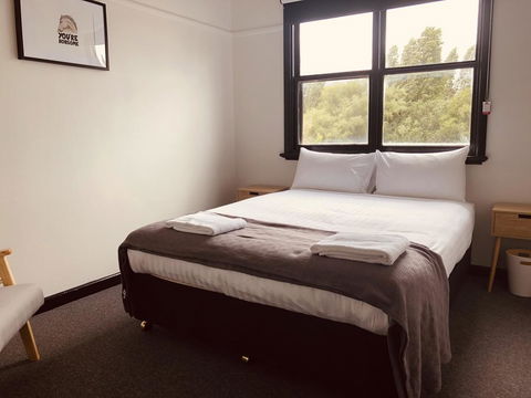 Empire Hotel Beechworth - Local Tourism 2