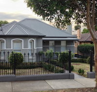 Essendon - home away from home - Bed n Breakfasts