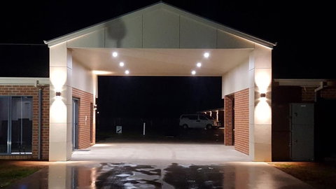 Euston Motel - Australia Shopping 1