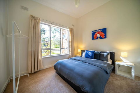 Evergreen On Franklin-Family Friendly - Wifi - Unique - Accommodation Australia 3