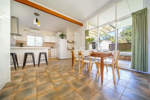 Evergreen On Franklin-Family Friendly - Wifi - Unique - Accommodation Australia 1