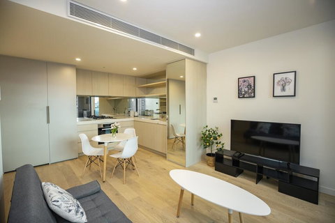 Everhome Melbourne Village 603 - Local Tourism 1