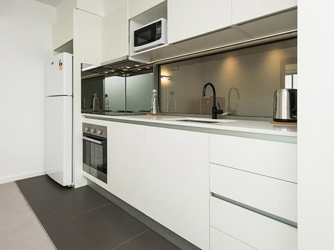 Executive Luxury Apartment - Accommodation Australia 1