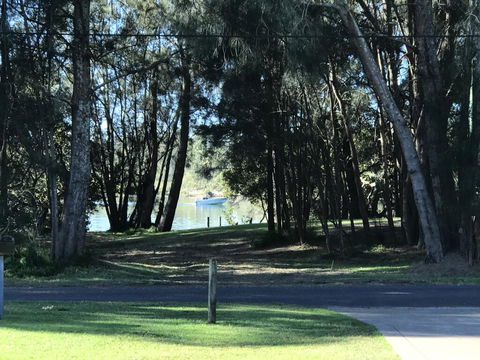 FAIRVIEW 25A - Waterfront Home - Accommodation Australia 0