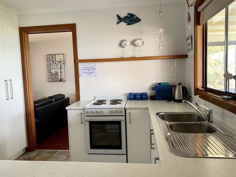 Fareview Beach House - Australia Shopping 2