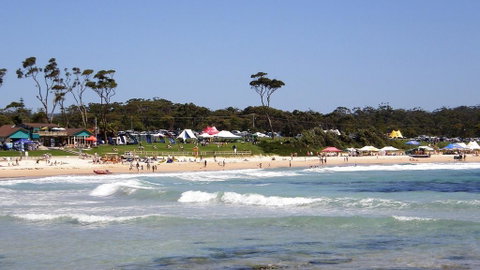 Fathoms Apartment 18/1a Mitchell Pde - All Linen Provided - Accommodation Australia 1